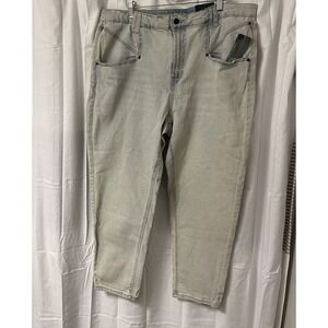 Women's Extra High-Rise Vintage Mom Jeans - Wild Fable Light Wash 18/34